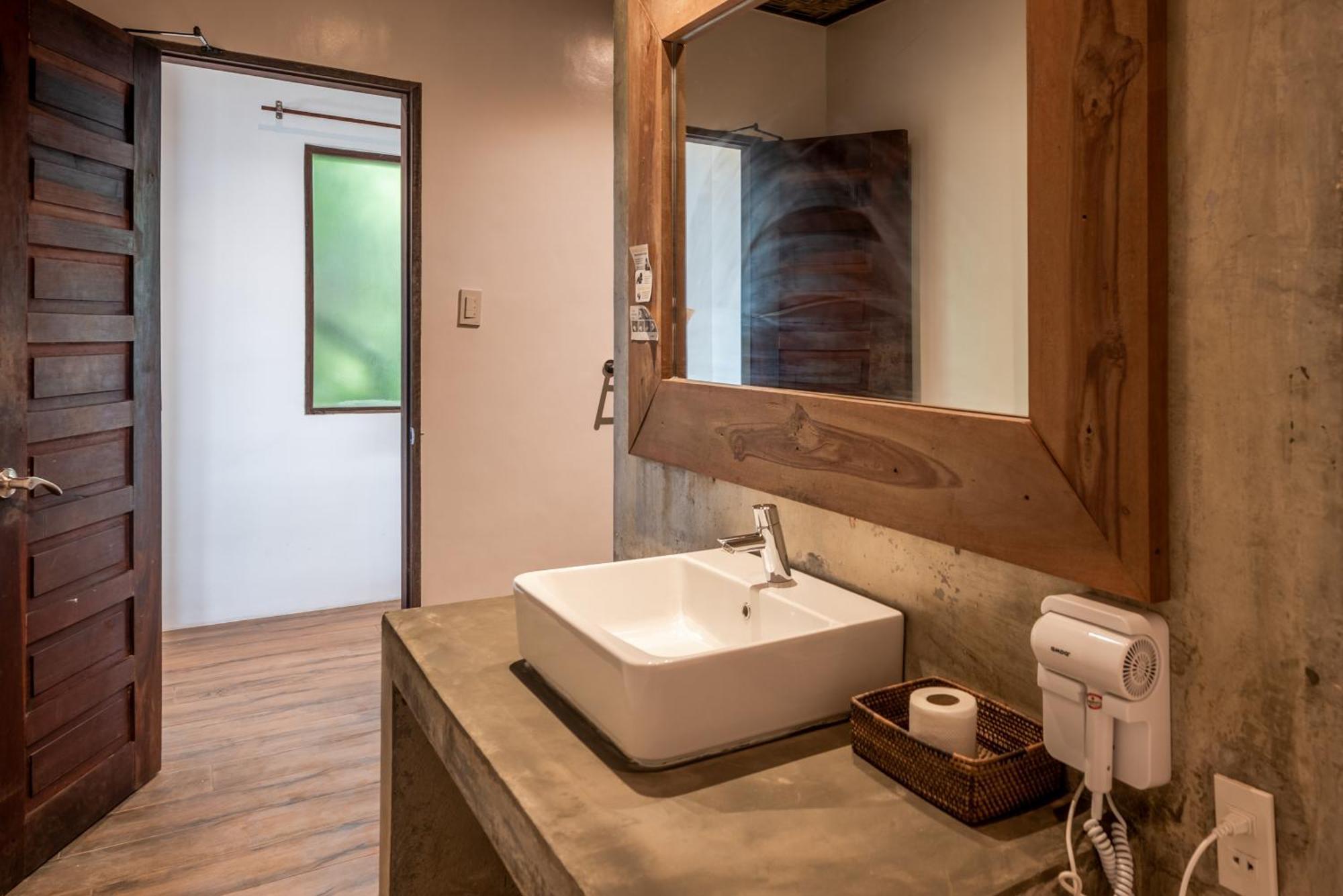 Siargao Inn Beach Resort General Luna  Exterior photo