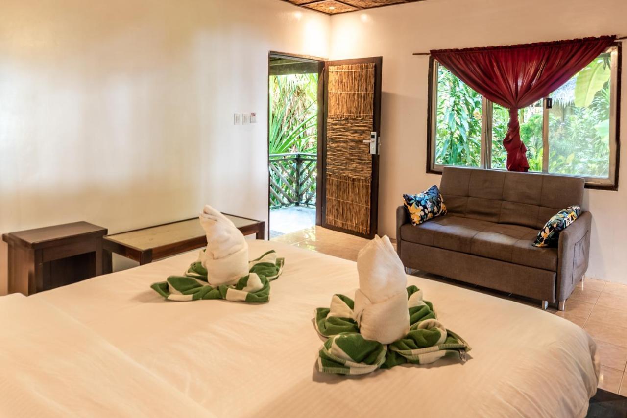 Siargao Inn Beach Resort General Luna  Exterior photo