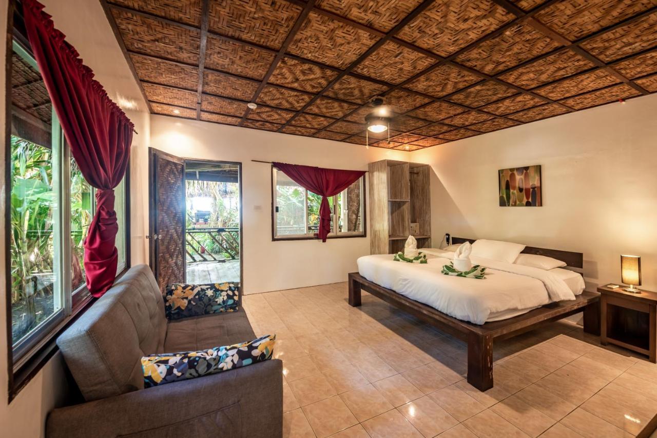Siargao Inn Beach Resort General Luna  Exterior photo