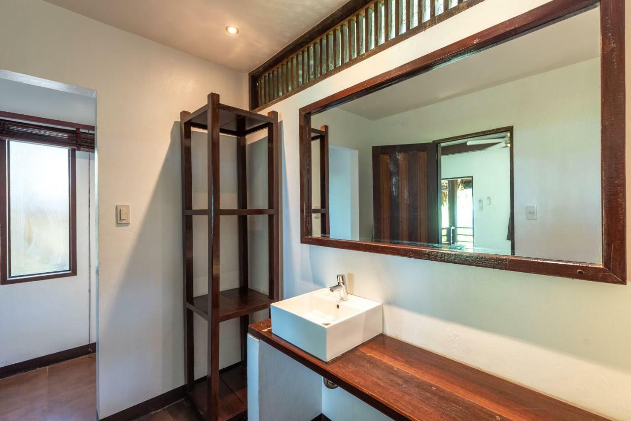 Siargao Inn Beach Resort General Luna  Exterior photo