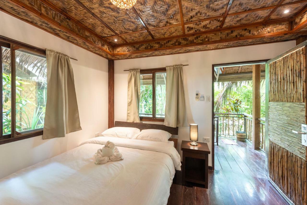 Siargao Inn Beach Resort General Luna  Exterior photo